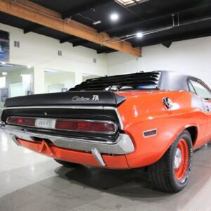 1970 Dodge Challenger T/A 340Ci Six Pack V8 - Image 4